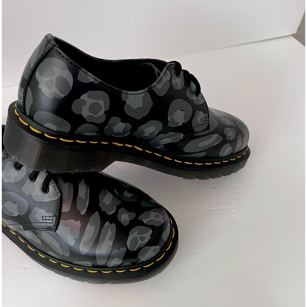 Dr. Martens 1461 Skull Leopard Print Oxfords Black Mens Size 8/ Womens Size 9 - Picture 4 of 8
